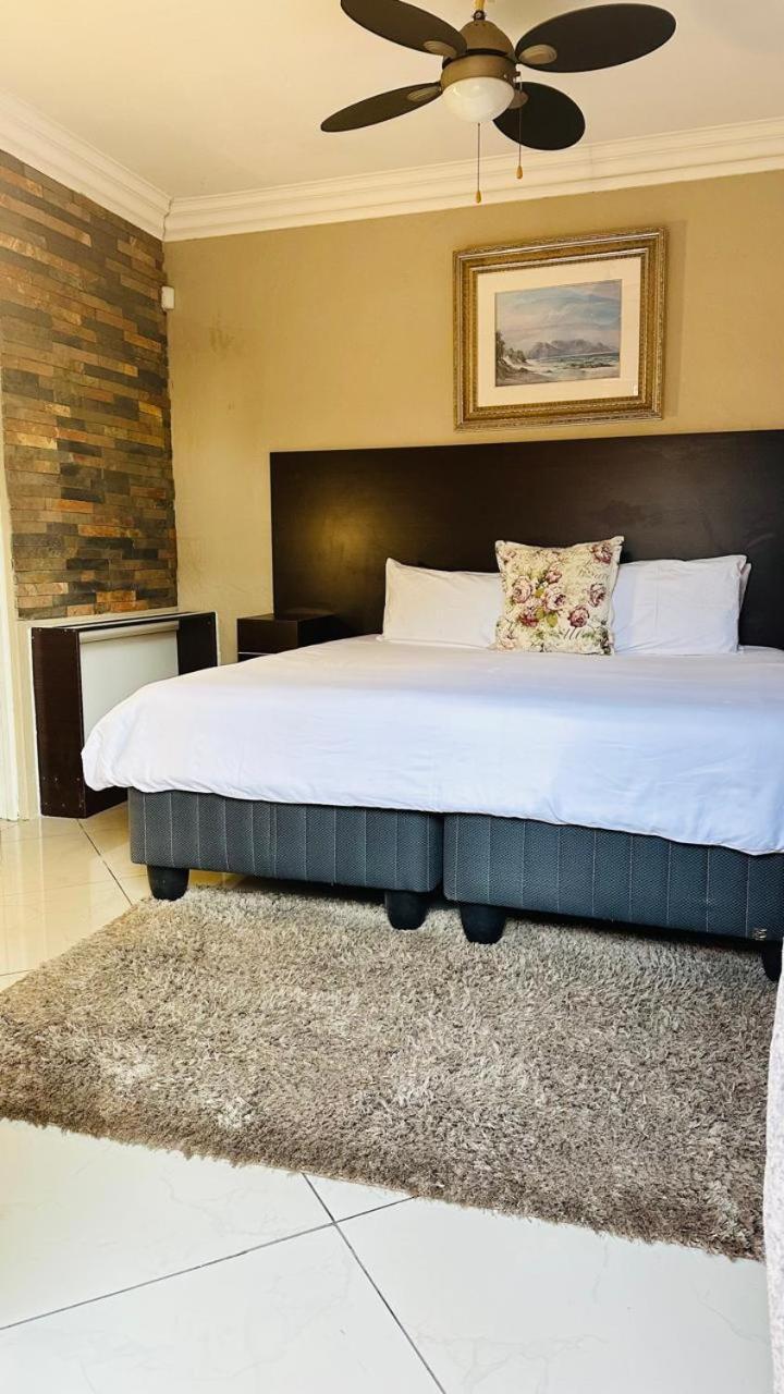 Sunrise Boutique Hotel Уитбанк Екстериор снимка