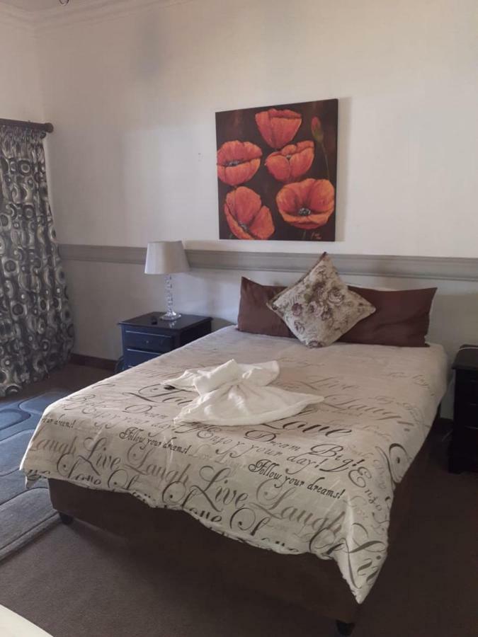 Sunrise Boutique Hotel Уитбанк Екстериор снимка