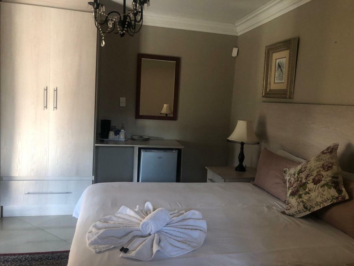 Sunrise Boutique Hotel Уитбанк Екстериор снимка